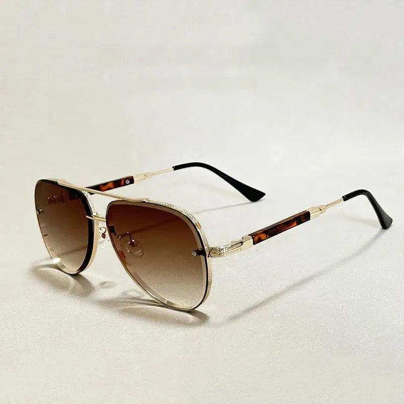 Skyline | Gradient Aviator Sunglasses