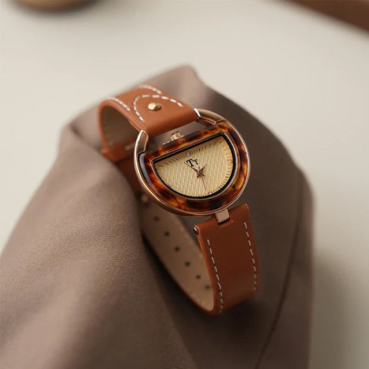 Thames Tudor Timepiece