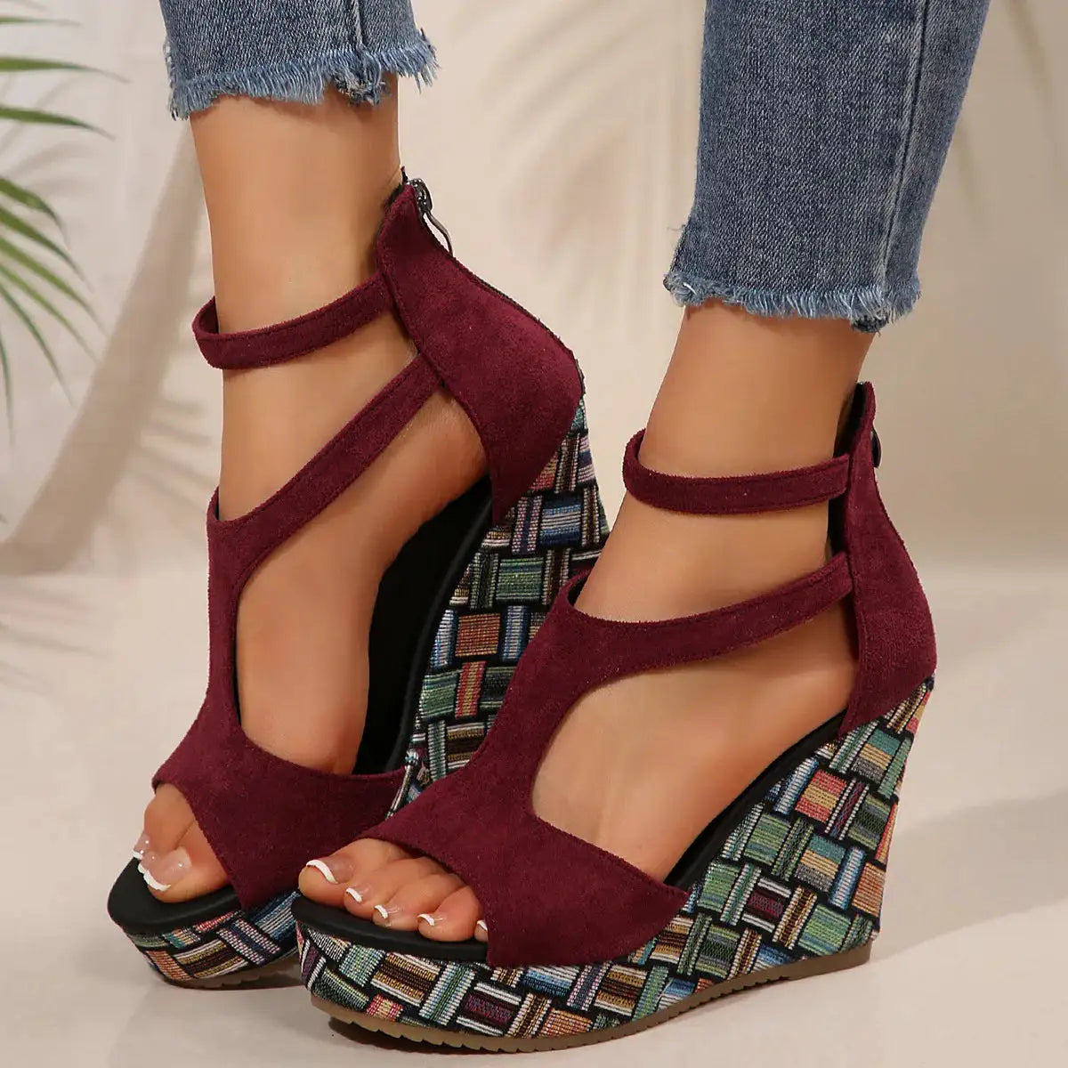 Marbella Platform Wedge Sandal Burgundy / 5.5