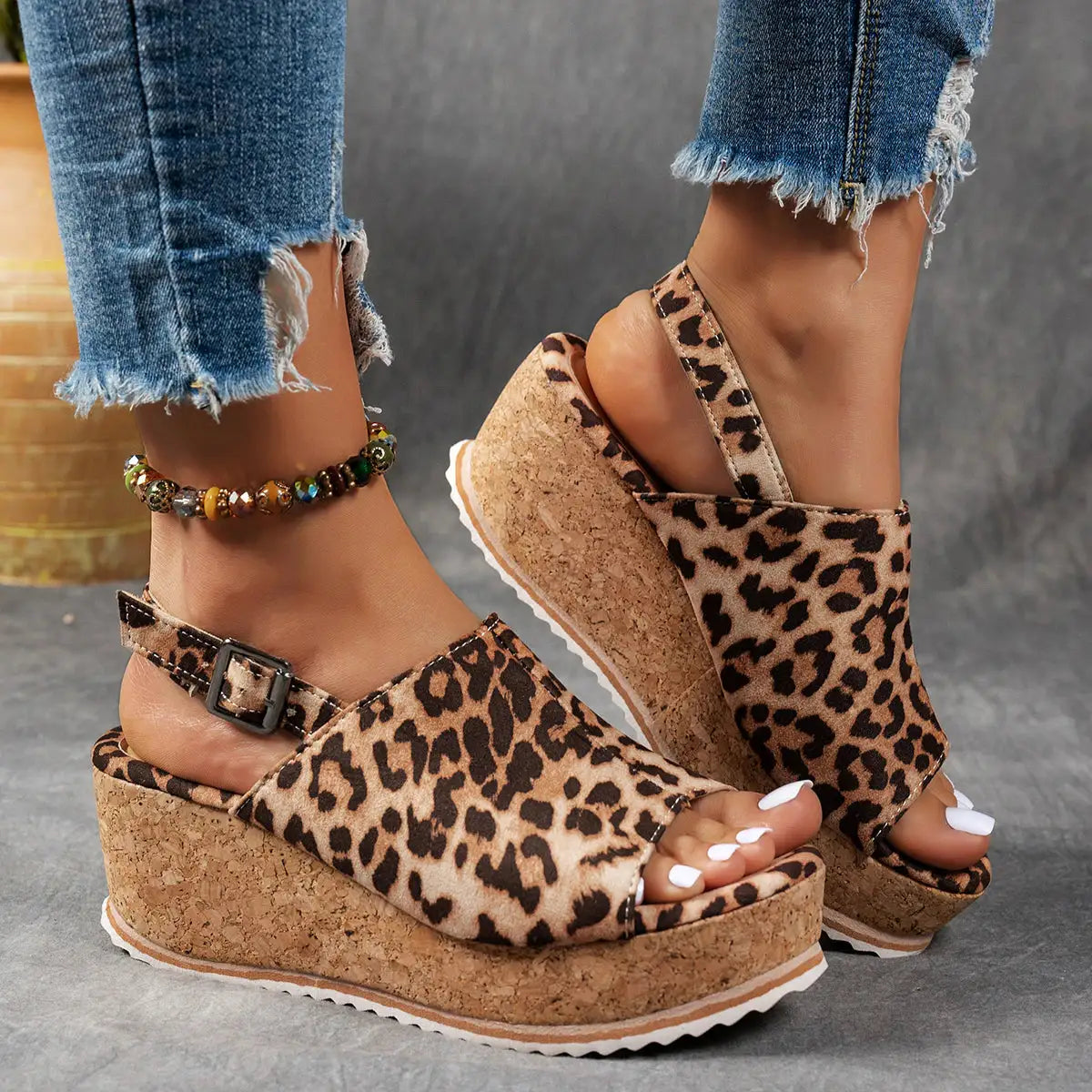 Positano Wedge Sandal Leopard Print / 6