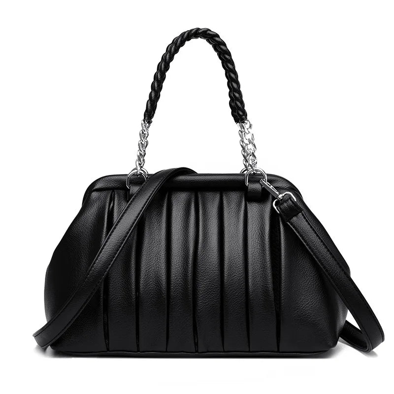 Élanne Pleat Handle Bag