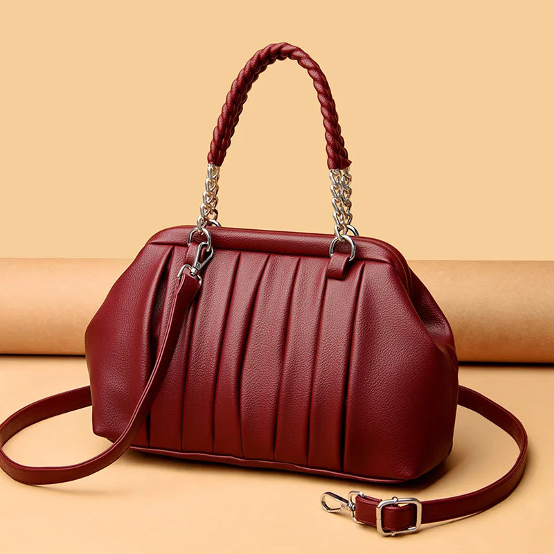 Élanne Pleat Handle Bag