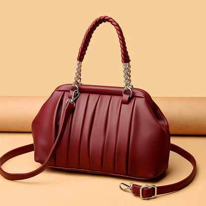 Élanne Pleat Handle Bag