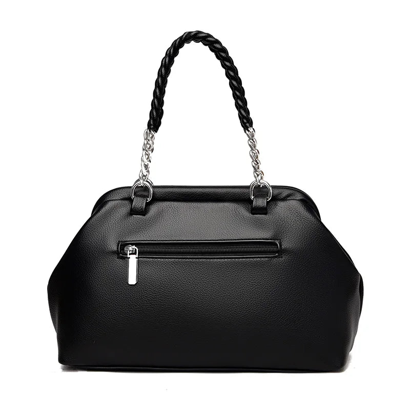 Élanne Pleat Handle Bag