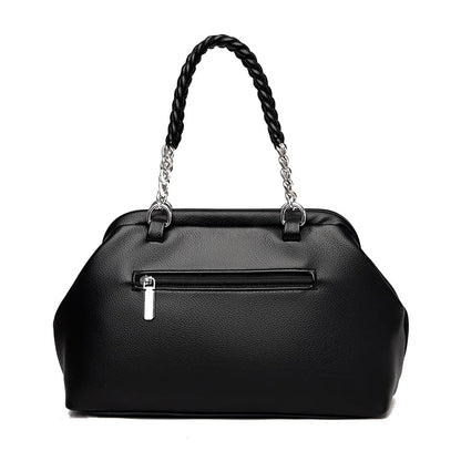 Élanne Pleat Handle Bag