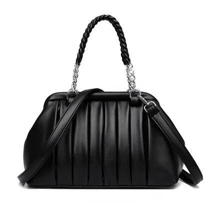 Élanne Pleat Handle Bag