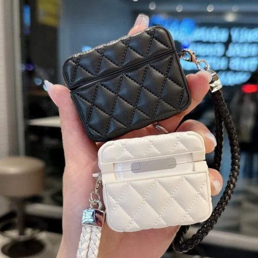 Victoria Quilted Case