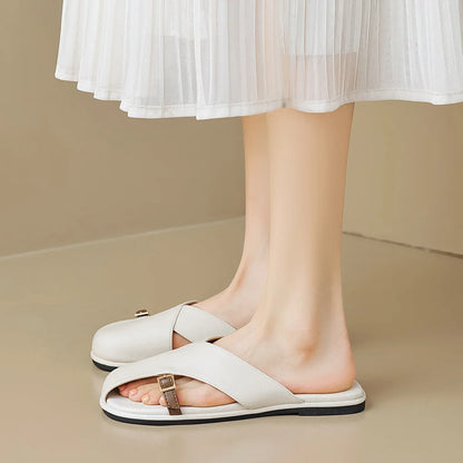 Nefari Crossover Sculpted Sandals