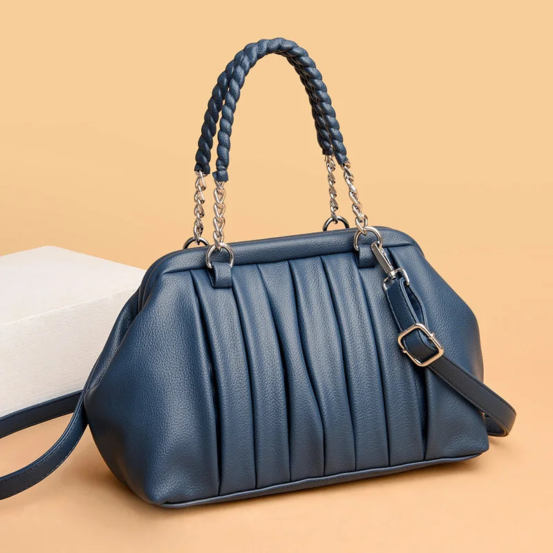 Élanne Pleat Handle Bag